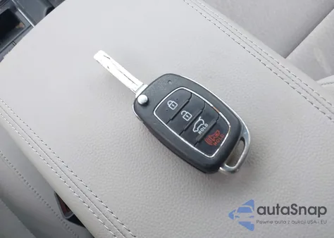 2018 Hyundai Tucson Sel from USA, damaged, VIN KM8J3CA46JU802377